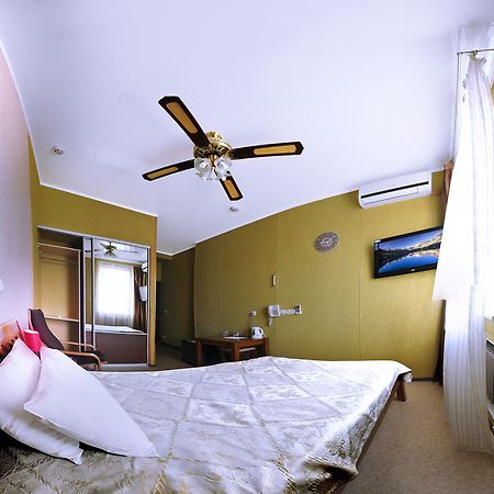 Hotel An-2 Harkiv Exterior foto